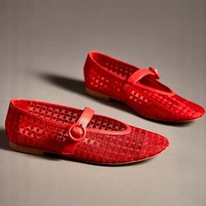 BIBI LOU Liana Red Floral Mesh Mary Jane Flats Sz 38 US 7.5